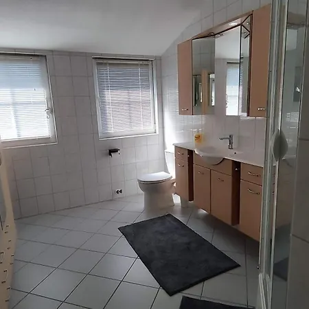 Grosse Helle Gaestewohnung * Wagenfeld