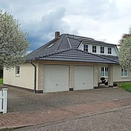 Grosse Helle Gaestewohnung *